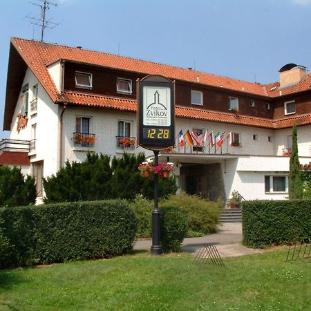 Resort Hotel Zvikov Звіковське Подграді Екстер'єр фото