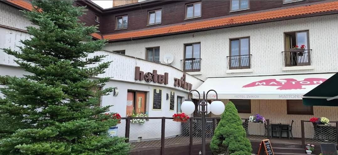 Resort Hotel Zvikov Звіковське Подграді Екстер'єр фото